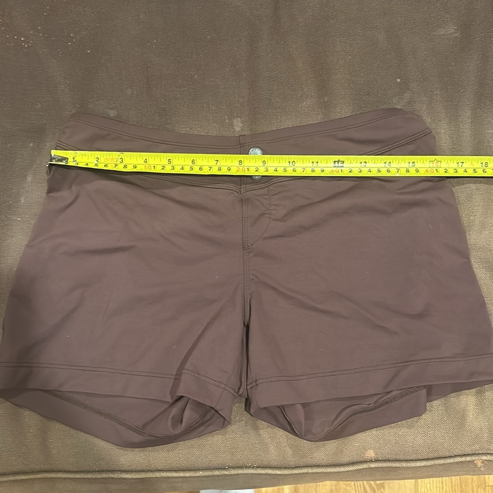 ATHLETA SWIM SHORTS - Picture 5 of 6